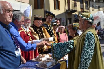 Omaggio a Gruppo ospite